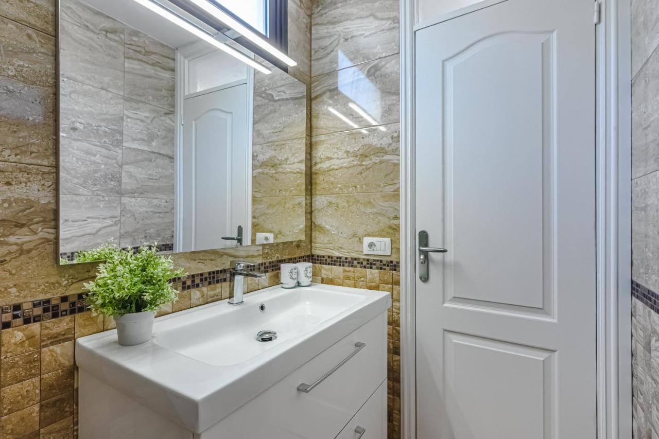 ארונה Apartment Apart America - 150 Meters From The Beach, Free Wi-Fi מראה חיצוני תמונה